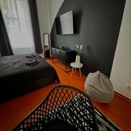 アパート Central Apartments *